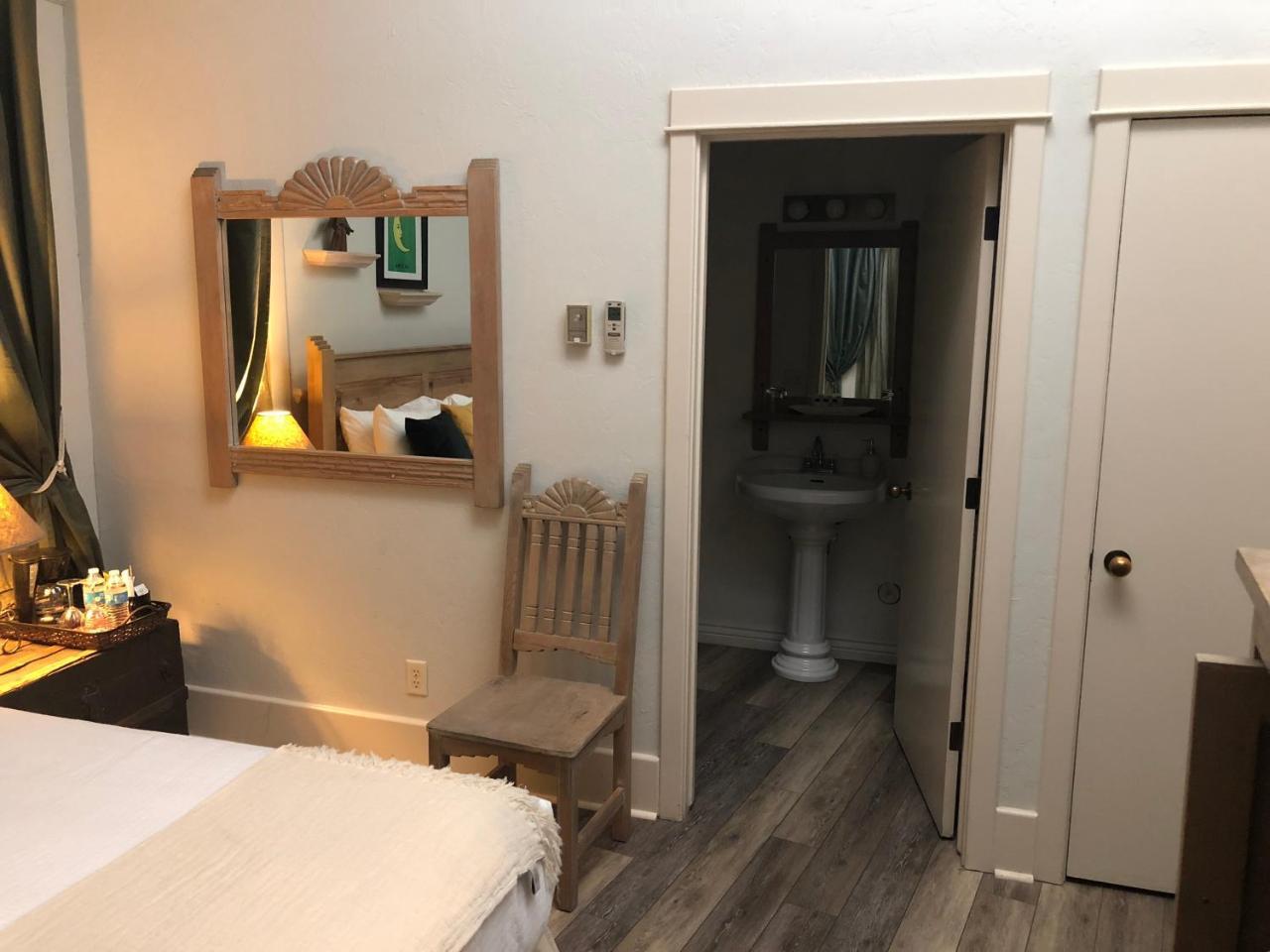 ביסבי Hotel San Ramon מראה חיצוני תמונה