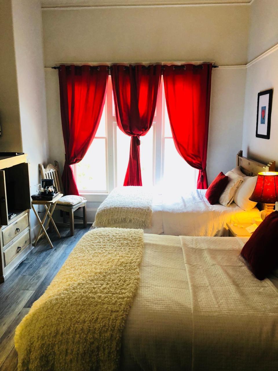 ביסבי Hotel San Ramon מראה חיצוני תמונה